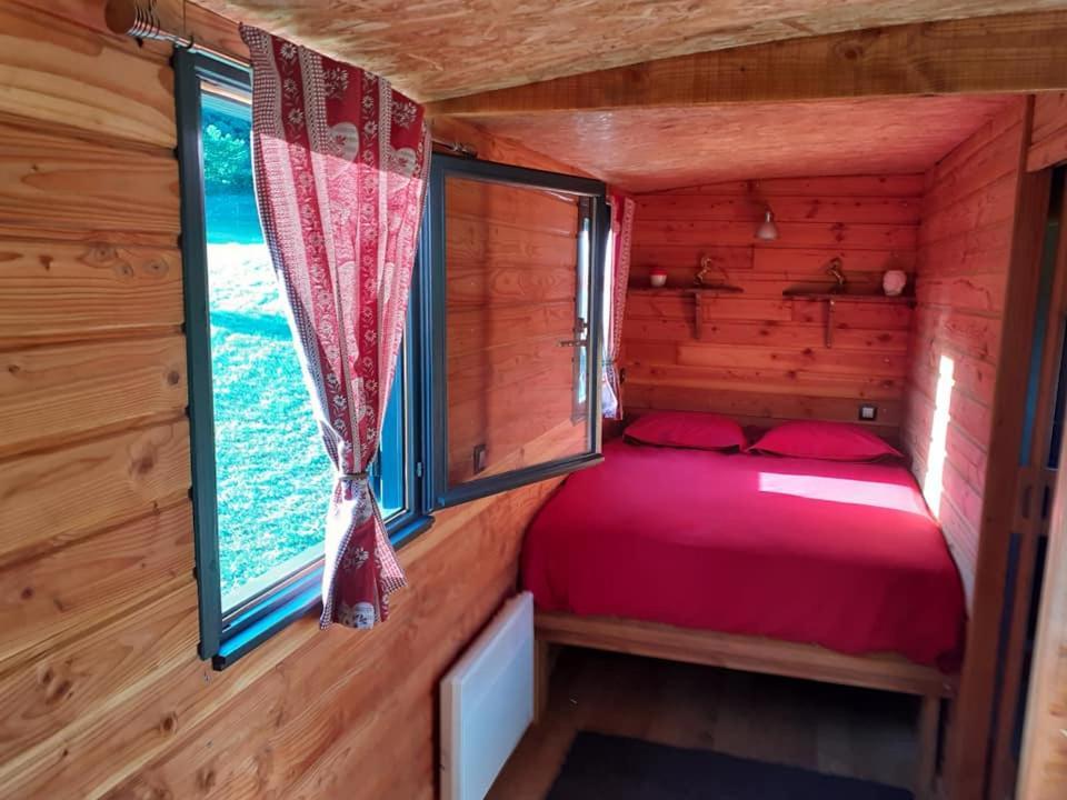 La Roulotte De La Clef Des Champs Otel Buzancy  Dış mekan fotoğraf